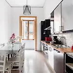 Апартаменты Casa Di Lina Рим